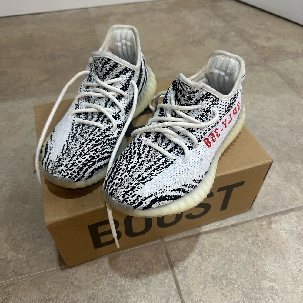Adidas Yeezy Boost 350 V2 Black and White